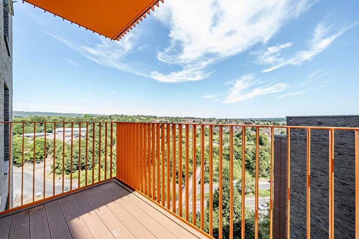 2 Bedroom Apartment For Sale In Waterhouse Avenue, Maidstone, ME14