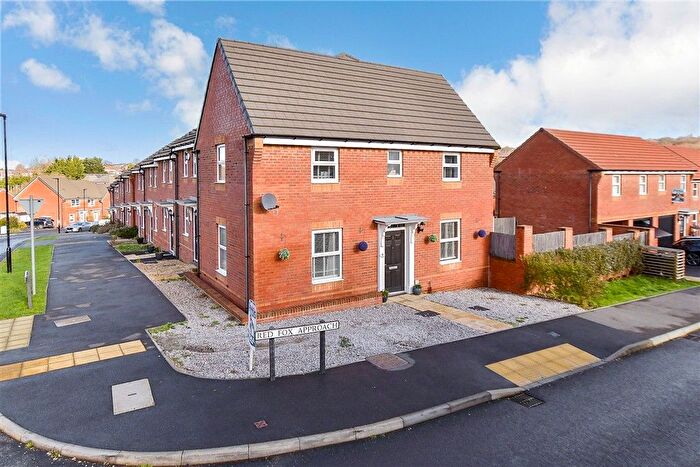 3 Bedroom End Of Terrace House For Sale In Red Fox Approach, Newport, Isle Of Wight, PO30