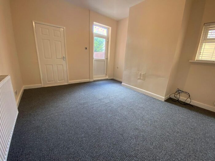3 Bedroom Terraced House To Rent In Forest Street, Kirkby-In-Ashfield, Nottingham, NG17