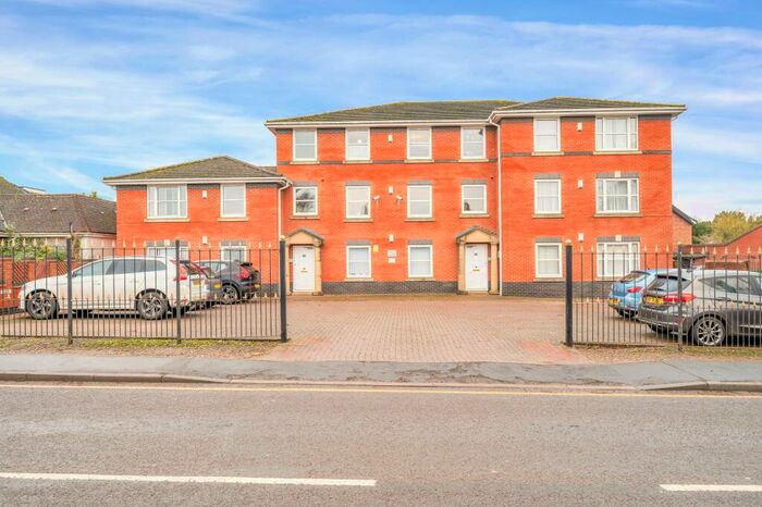 2 Bedroom Flat To Rent In Dalby Road, Melton Mowbray, LE13