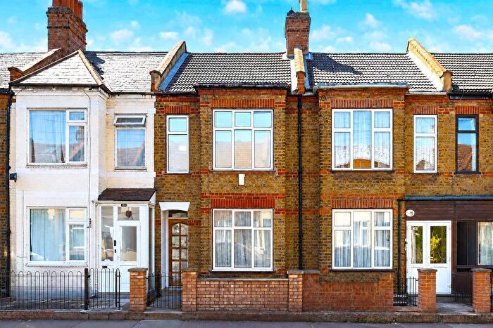 2 Bedroom Terraced House For Sale In Fulbourne Road, Walthamstow, London, E17