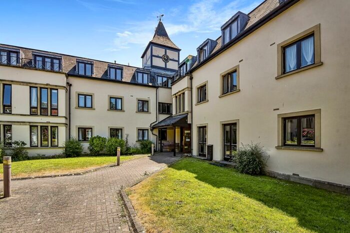 1 Bedroom Retirement Property For Sale In St. Johns Road, Bathwick, Bath, BA2