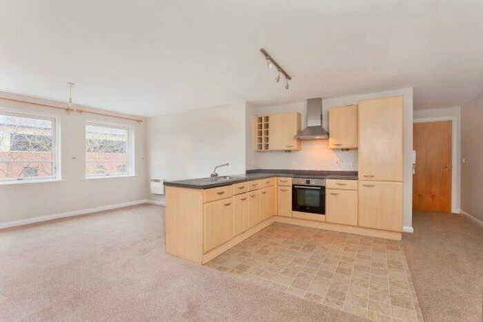 2 Bedroom Flat To Rent In Hospital Fields Road, York, YO10