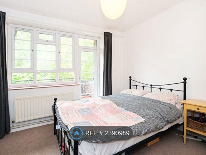 1 Bedroom Flat To Rent In Gascoyne House, London, E9
