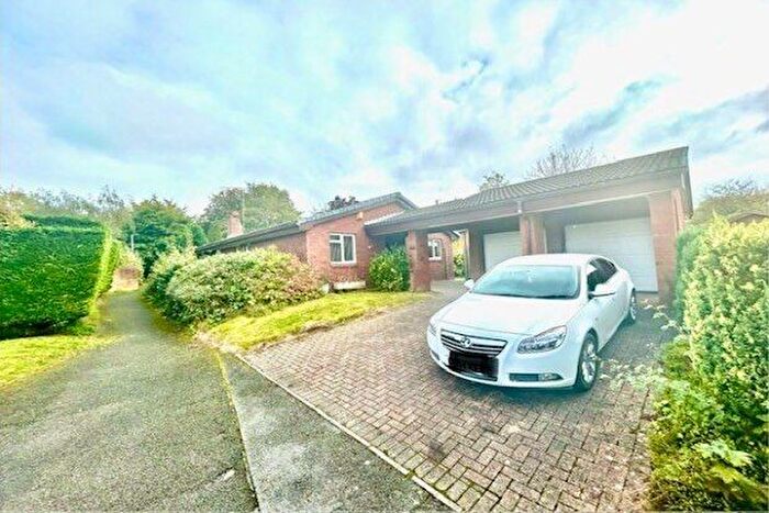 3 Bedroom Bungalow To Rent In Five Ashes Road, Chester, CH4