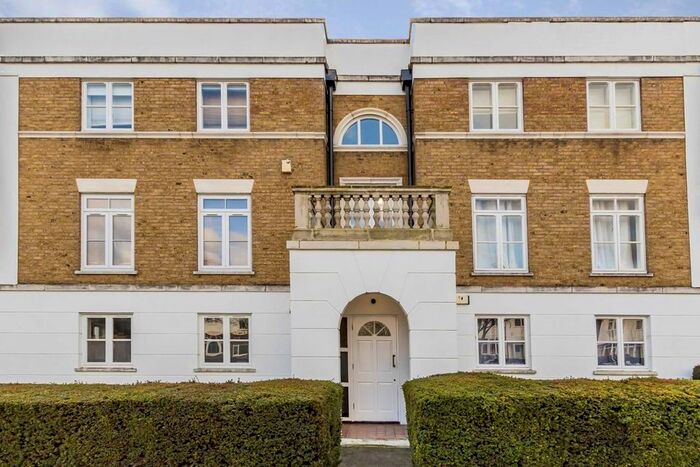 1 Bedroom Flat To Rent In Fitzroy Crescent, London, W4