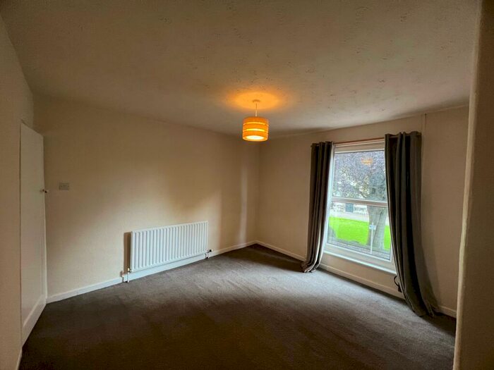 2 Bedroom Flat To Rent In Red Lion Street, Boston, PE21