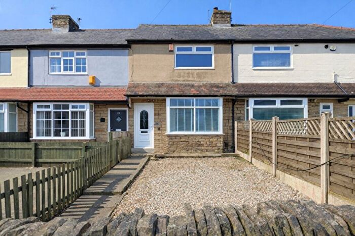 2 Bedroom Terraced House For Sale In Higgin Lane, Halifax, West Yorkshire, HX3