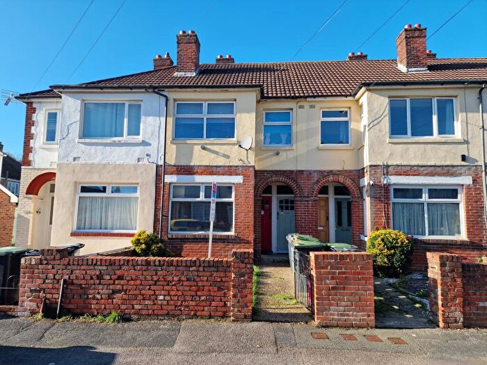 1 Bedroom Flat To Rent In Greenlea Grove, Gosport, PO12