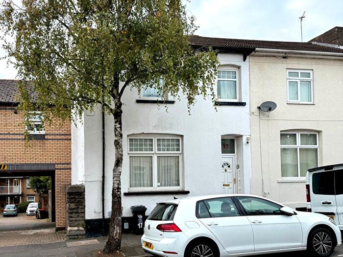 5 Bedroom Terraced House For Sale In Victoria Avenue, Newport, NP19