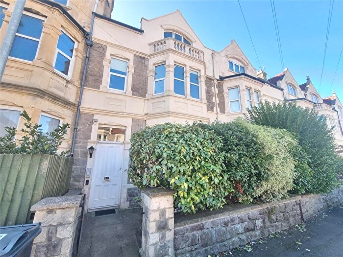 1 Bedroom Flat For Sale In Milburn Road, Weston-super-Mare, Somerset, BS23
