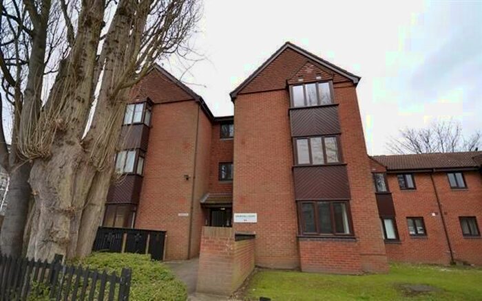 Studio To Rent In Ashbourne Road, London, W5