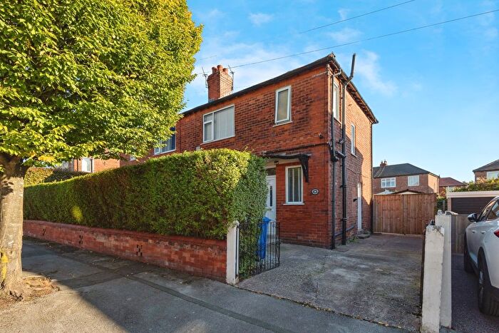 3 Bedroom Semi-Detached House For Sale In Beresford Crescent, Stockport, Greater Manchester, SK5