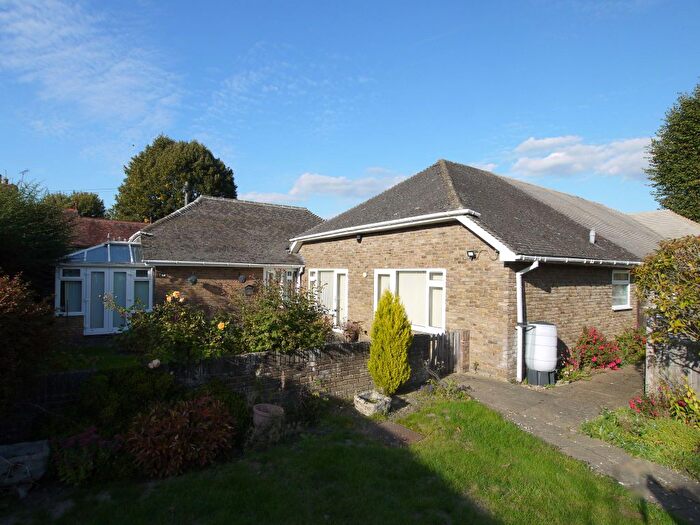 2 Bedroom Bungalow For Sale In Chart Lane, Brasted, Westerham, TN16