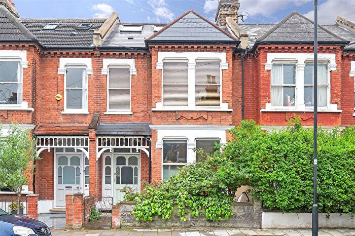 2 Bedroom Flat To Rent In Klea Avenue, London, SW4