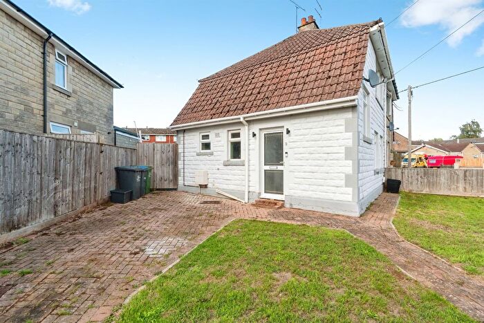 2 Bedroom Semi-detached House For Sale In Oaklands, Chippenham, SN15