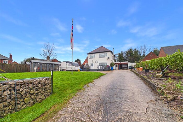 3 Bedroom Detached House For Sale In Whitley House, Lady Hole Lane, Ashbourne, DE6