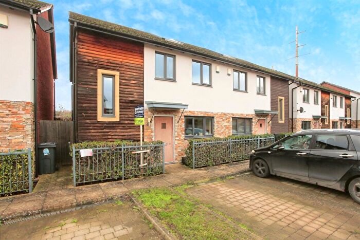 3 Bedroom Semi Detached House For Sale In Beluga Close, Peterborough, PE2