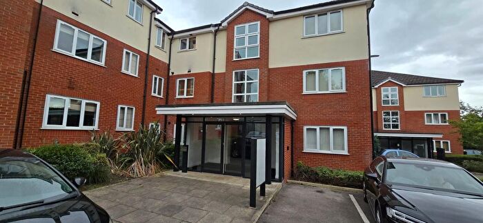 2 Bedroom Flat To Rent In Cumberland Avenue, Manchester, M27