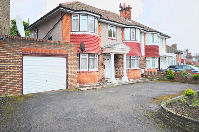 5 Bedroom Detached House To Rent In Friars Place Lane, London W3