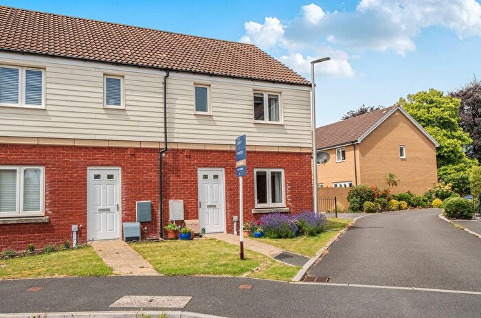 3 Bedroom Semi Detached House For Sale In Somerville Crescent, Exeter, EX2