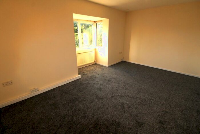 1 Bedroom Flat To Rent In Lucerne Road, Fulwood, PR2
