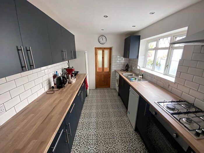 4 Bedroom House To Rent In Arabella Street, Roath, Cardiff, CF24