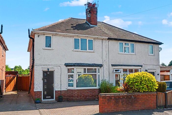 3 Bedroom Semi-Detached House For Sale In Dorothy Avenue, Sandiacre, NG10