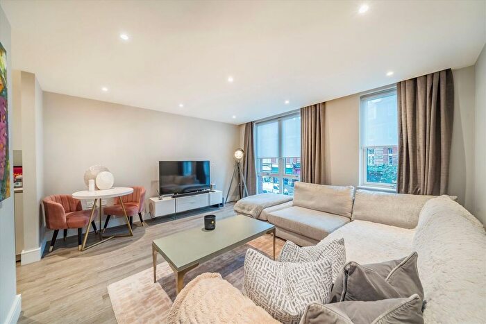1 Bedroom Flat For Sale In Gaumont Place, Streatham Hill, SW2