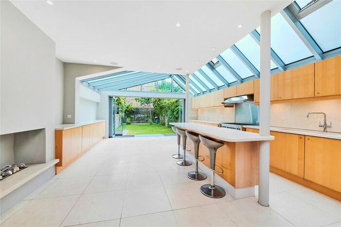 5 Bedroom Detached House To Rent In Fernhurst Road, London, SW6