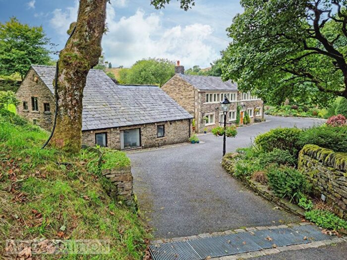 6 Bedroom Detached House For Sale In Grains Road, Delph, Saddleworth, OL3