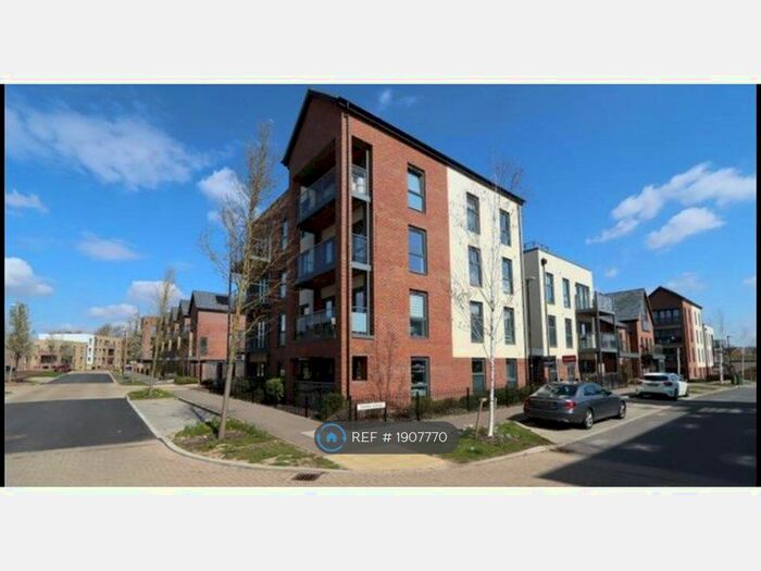 2 Bedroom Flat To Rent In Kilby House, Oakgrove, Milton Keynes, MK10