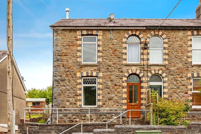 3 Bedroom Semi Detached House For Sale In Heol Cennen, Ffairfach, Llandeilo, Carmarthenshire, SA19