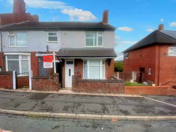 2 Bedroom End Of Terrace House To Rent In Perceval Street, Northwood, Stoke-on-Trent, ST1