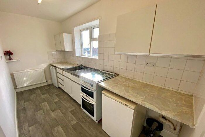 3 Bedroom Property To Rent In Arnold Road, Nottingham, NG5