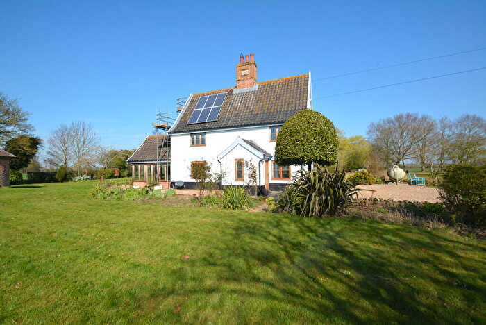 3 Bedroom Detached House To Rent In Gules Green Lane, Fressingfield, IP21