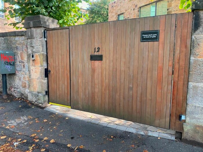 1 Bedroom Mews To Rent In Merchiston Place, Merchiston, Edinburgh, EH10