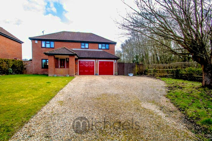 4 Bedroom Detached House To Rent In Chanterelle, Highwoods, Colchester, CO4