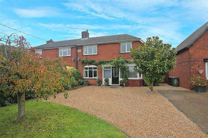 3 Bedroom Semi-Detached House To Rent In Flitwick Road, Westoning, Bedford, MK45