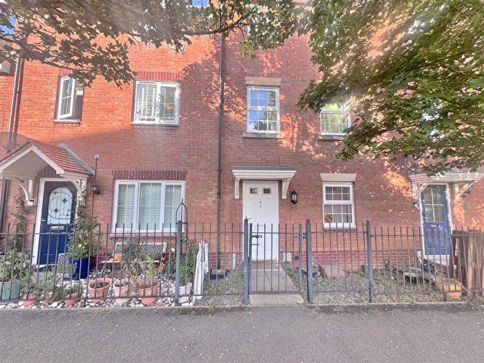 House To Rent In Merrick Close, Great Ashby, Stevenage, SG1