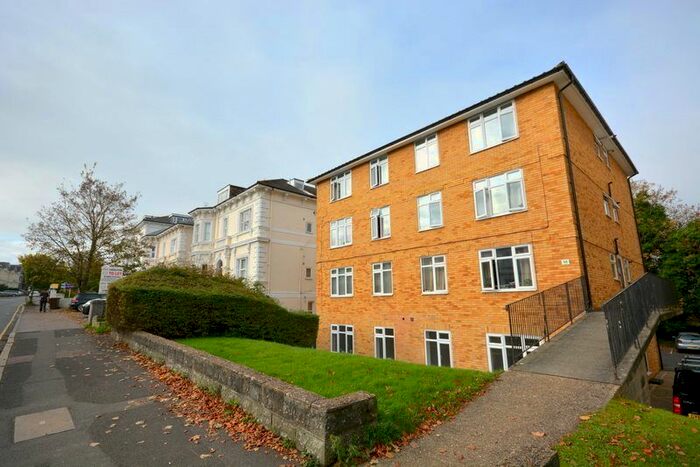 1 Bedroom Flat To Rent In Upper Grosvenor Road, Tunbridge Wells., TN1