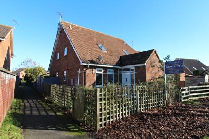 1 Bedroom Detached House To Rent In Mountsfield Close, Newport Pagnell, MK16