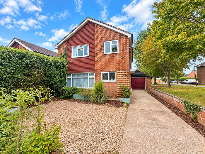4 Bedroom Detached House For Sale In Staplehurst, Kent, TN12