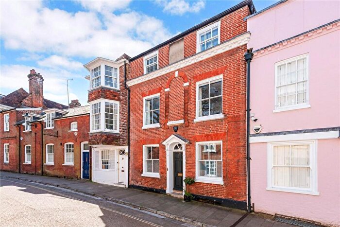 4 Bedroom Terraced House To Rent In Great Minster Street, Winchester, Hampshire, SO23