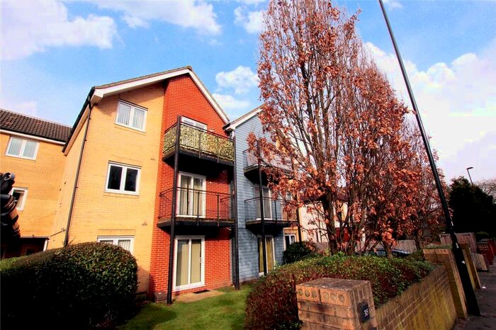 2 Bedroom Flat To Rent In Portswood Road, Southampton SO17