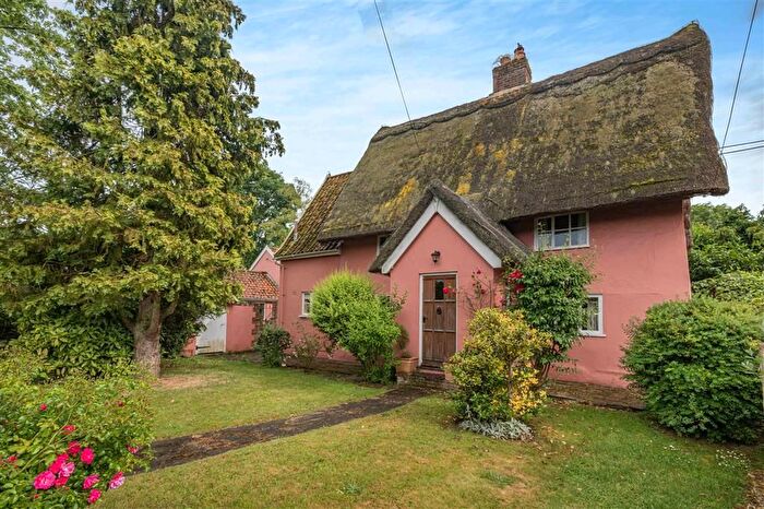 3 Bedroom Property For Sale In Upper Street, Billingford, Diss, IP21