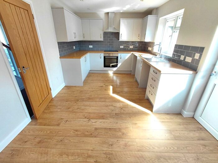 4 Bedroom Semi-Detached House To Rent In Winston Gardens, Herne Bay, CT6