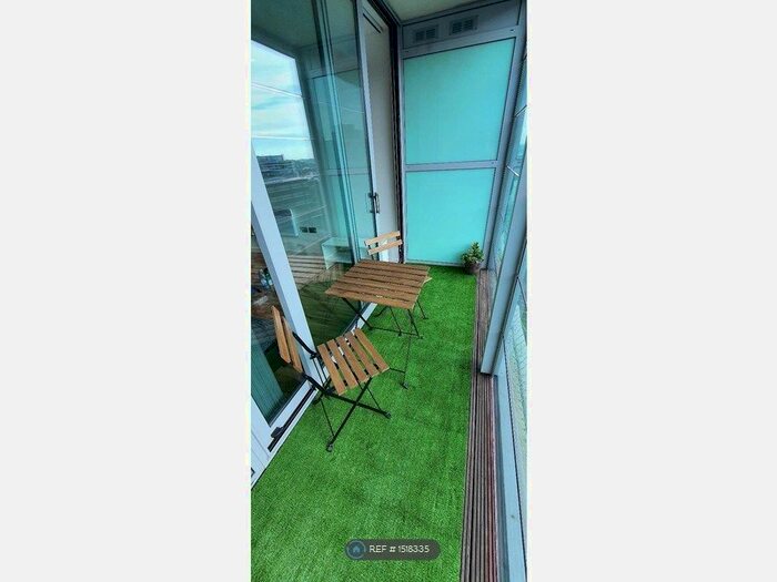 1 Bedroom Flat To Rent In City Point, Sheffield, S1