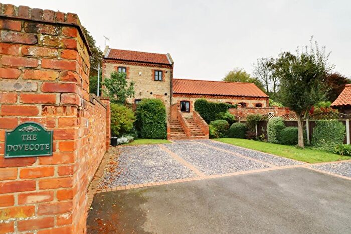 4 Bedroom Detached House For Sale In West End, Winteringham, North Lincolnshire, DN15