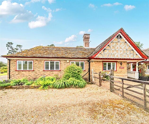 4 Bedroom Detached House For Sale In Dunsfold Road, Loxhill, Godalming, GU8